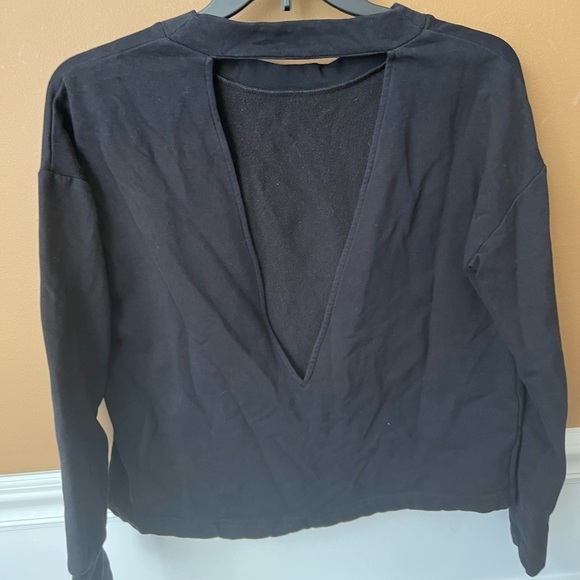 Askya Women’s Black Athleisure Open Back Sweatshirt Size M - Picture 3 of 5